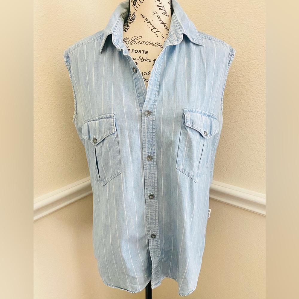 Vintage Esprit Sport denim button down shirt M
